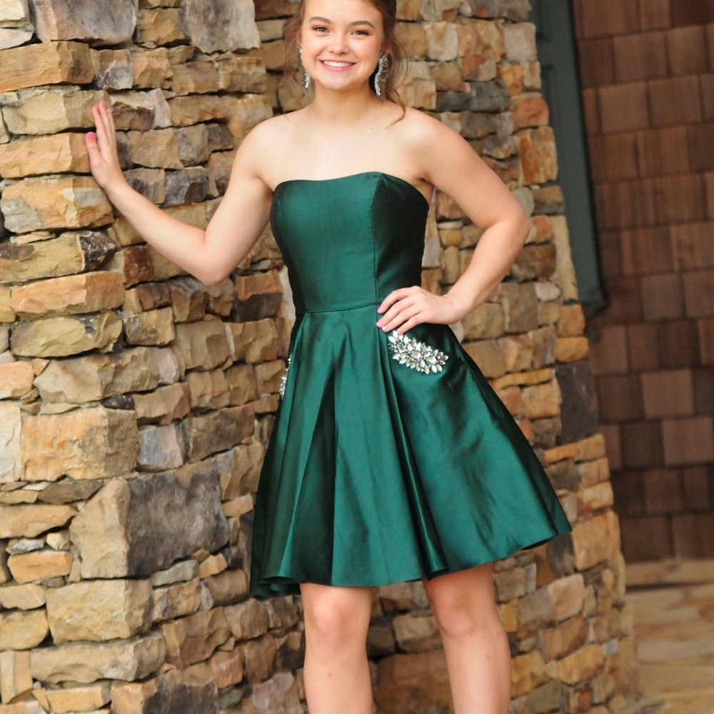 Homecoming dress